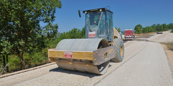 Bursa Yol Yenileme Çalışmaları 4 İlçede Hız Kazandı: 32,5 Kilometrelik Yeni Yatırım